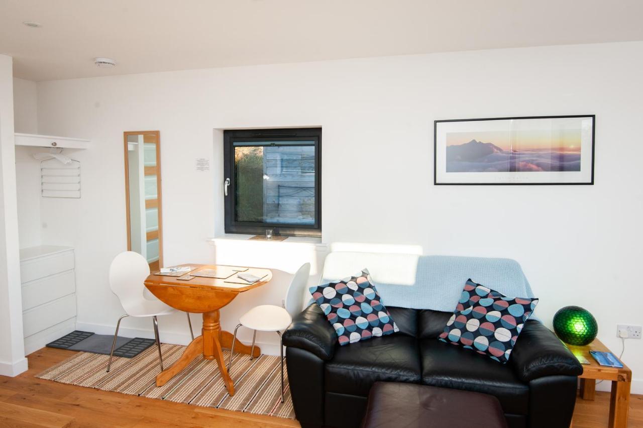 Croft 7 Geary Self Catering Studio With Stunning Sea Views Eksteriør bilde